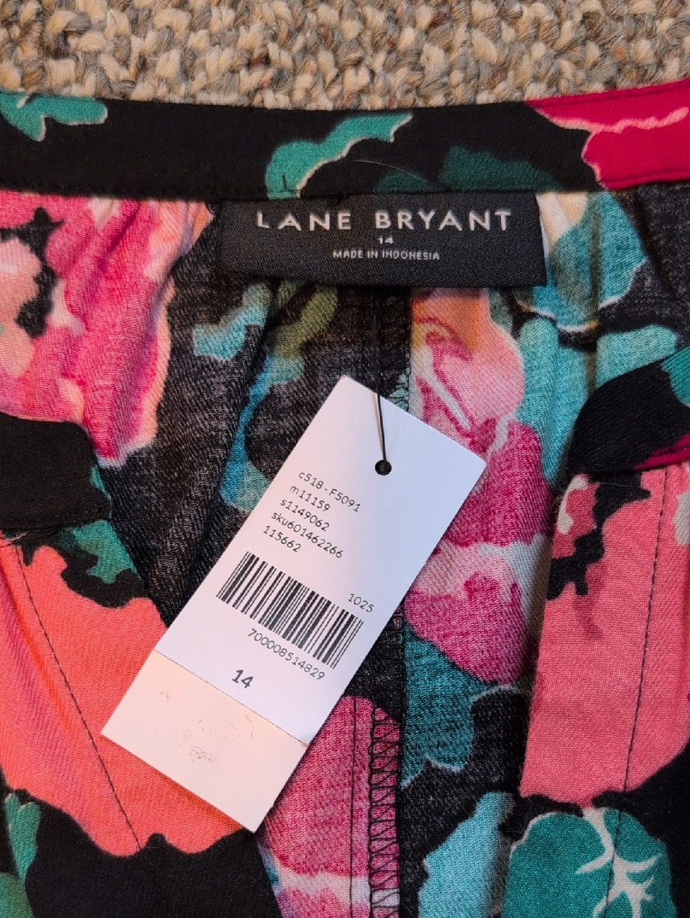 NWT Lane Bryant Women's Plus Swing Notch Neck Popover Top Black Floral Boho 14 - Picture 4 of 8